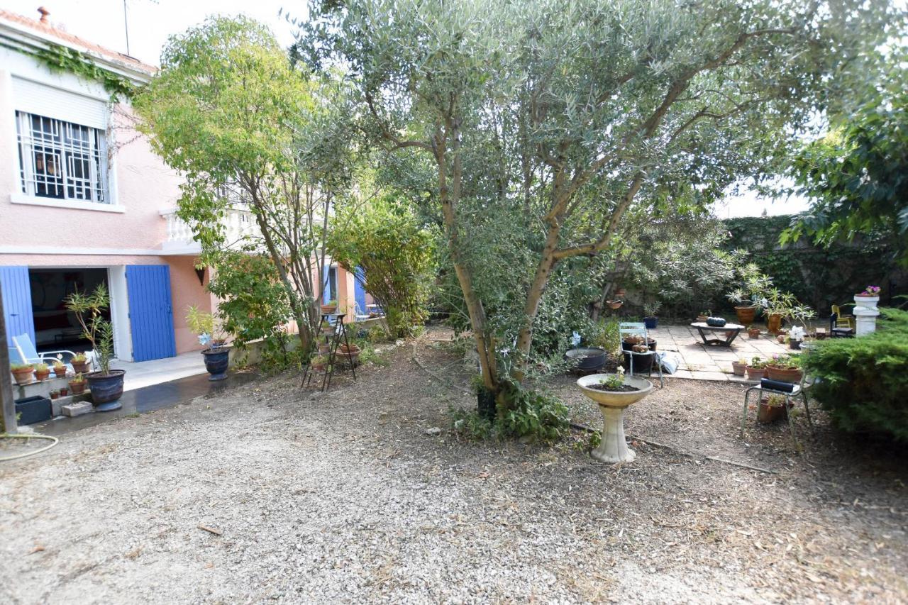Moulin Rose, Parking - Jardin Leilighet Arles Eksteriør bilde